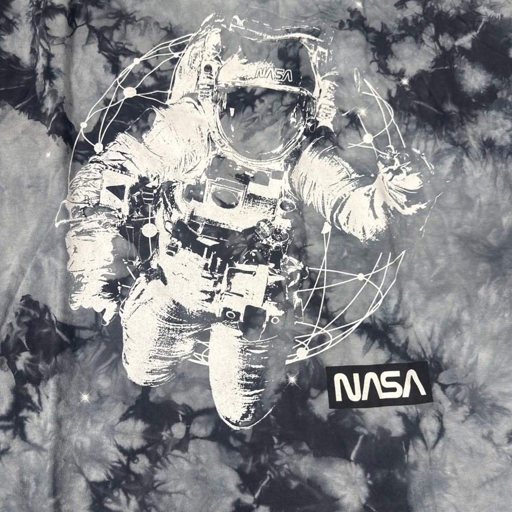 NASA Space Gray Tie Dye Men's Astronaut Graphic T-Shirt in XL - Picture 2 of 4